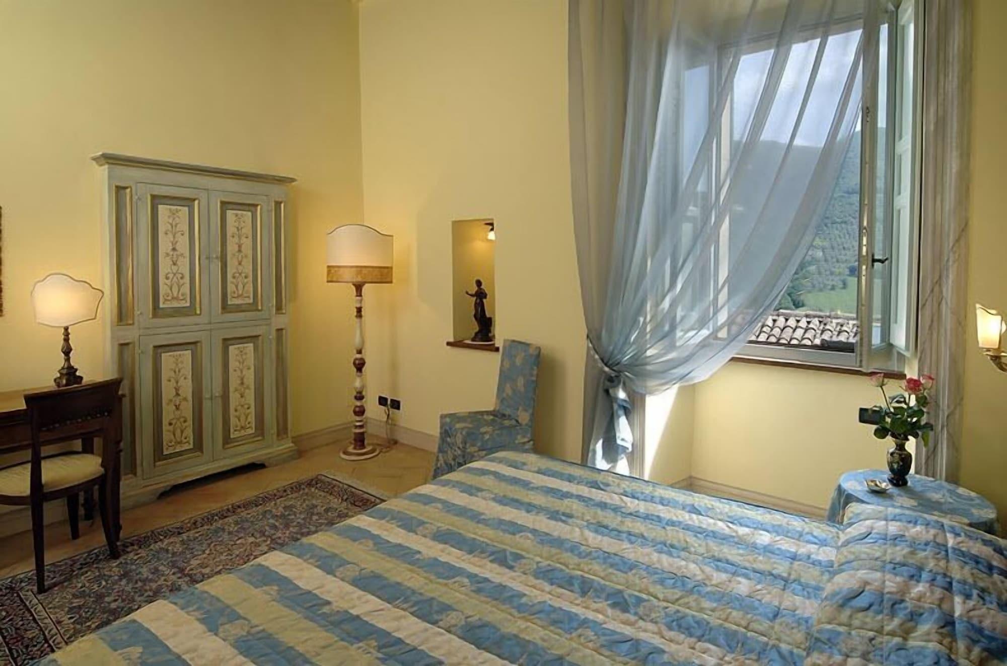 Palazzo Leti Residenza D'Epoca Hotel Spoleto Exterior photo